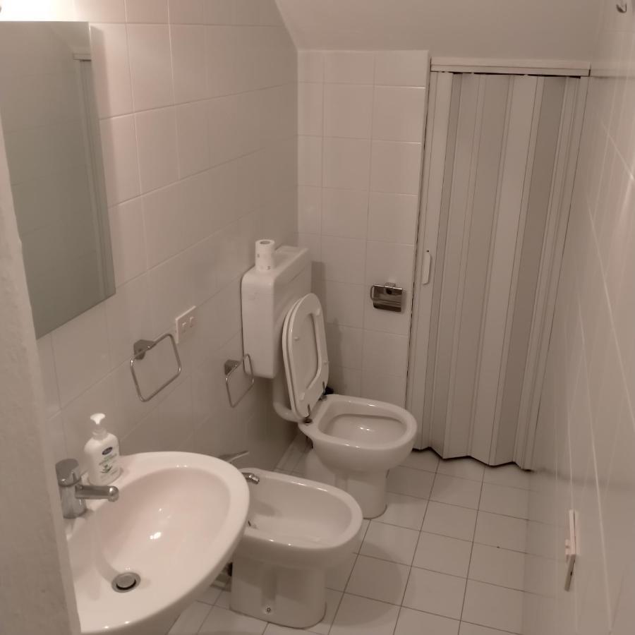 Santa Chiara Apartment *