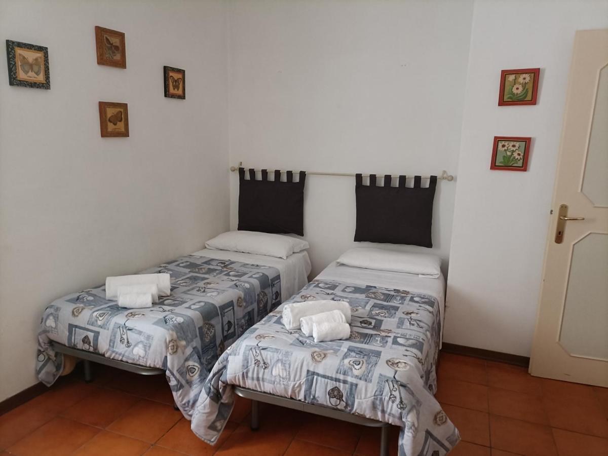 Santa Chiara Apartment