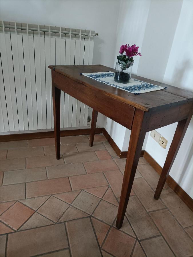 Santa Chiara Apartment *
